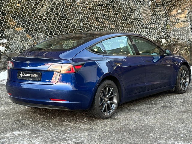 5YJ3E7EB3MF820260 2021 TESLA MODEL 3-5