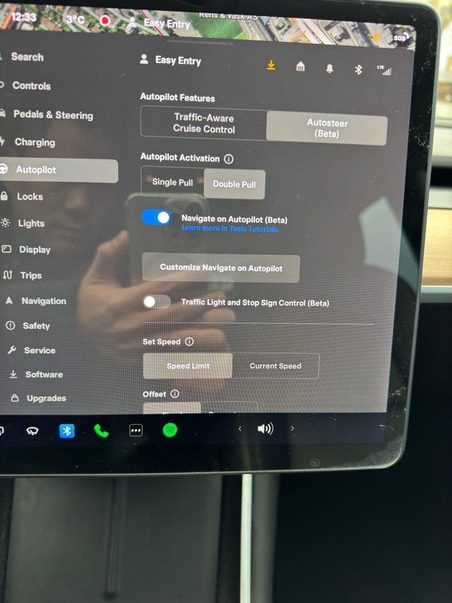 2019 TESLA MODEL 3 - 23