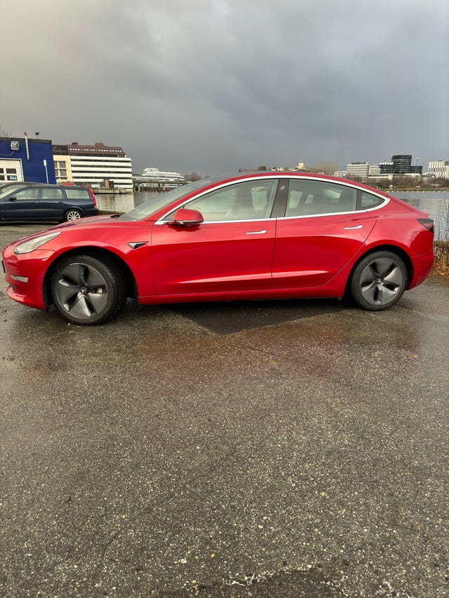 2019 TESLA MODEL 3 - 9