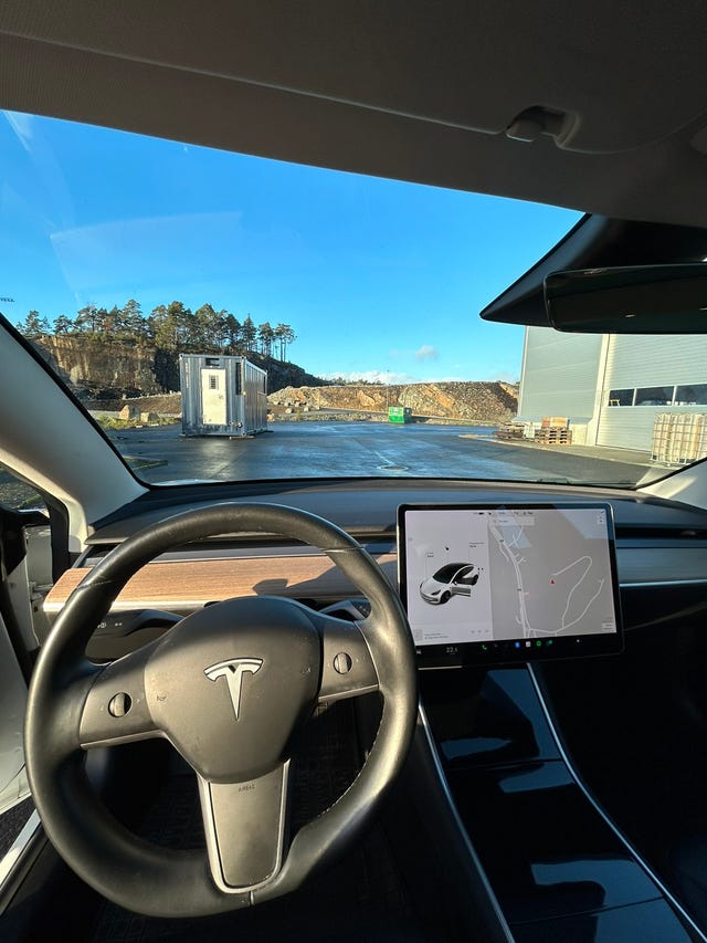 2019 TESLA MODEL 3 - 9