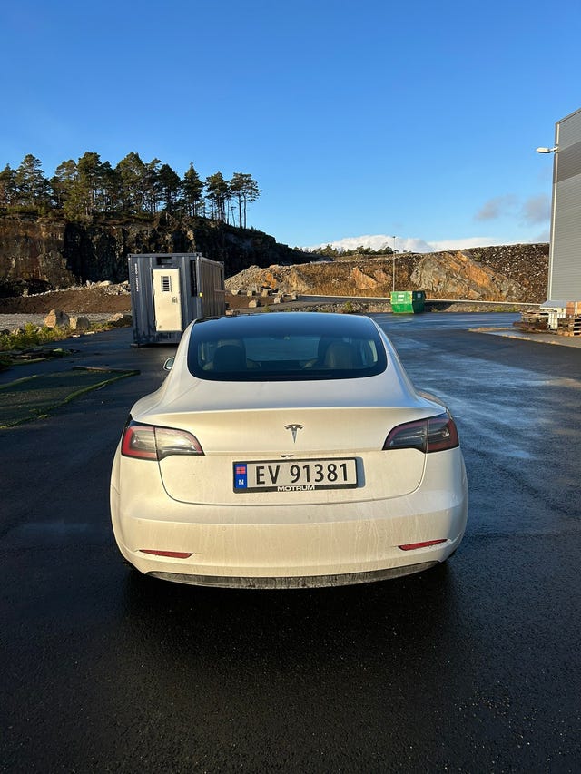 5YJ3E7EA1KF376994 2019 TESLA MODEL 3-3