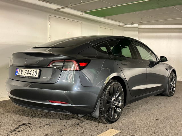 2019 TESLA MODEL 3 - 11