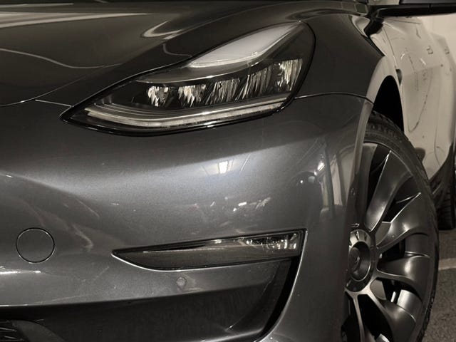 2019 TESLA MODEL 3 - 9