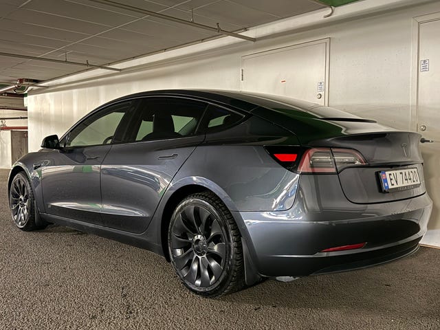 5YJ3E7EB8KF315683 2019 TESLA MODEL 3-5