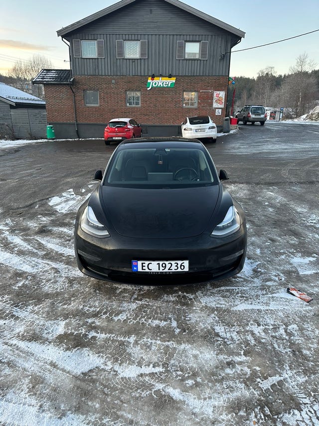 5YJ3E7EB0MF817624 2021 TESLA MODEL 3-0