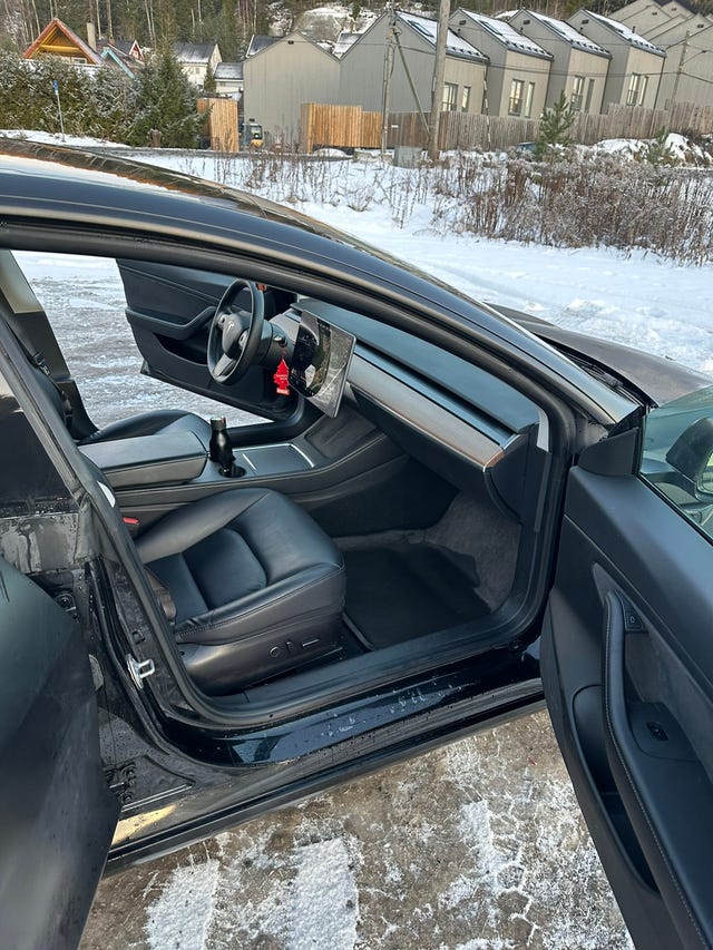 2021 TESLA MODEL 3 - 11
