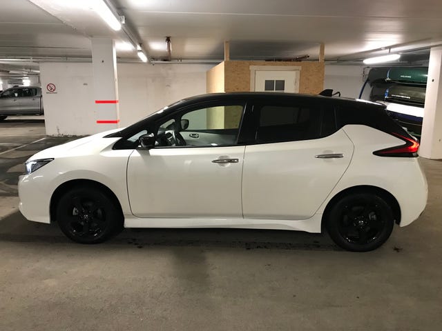 2022 NISSAN LEAF - 7