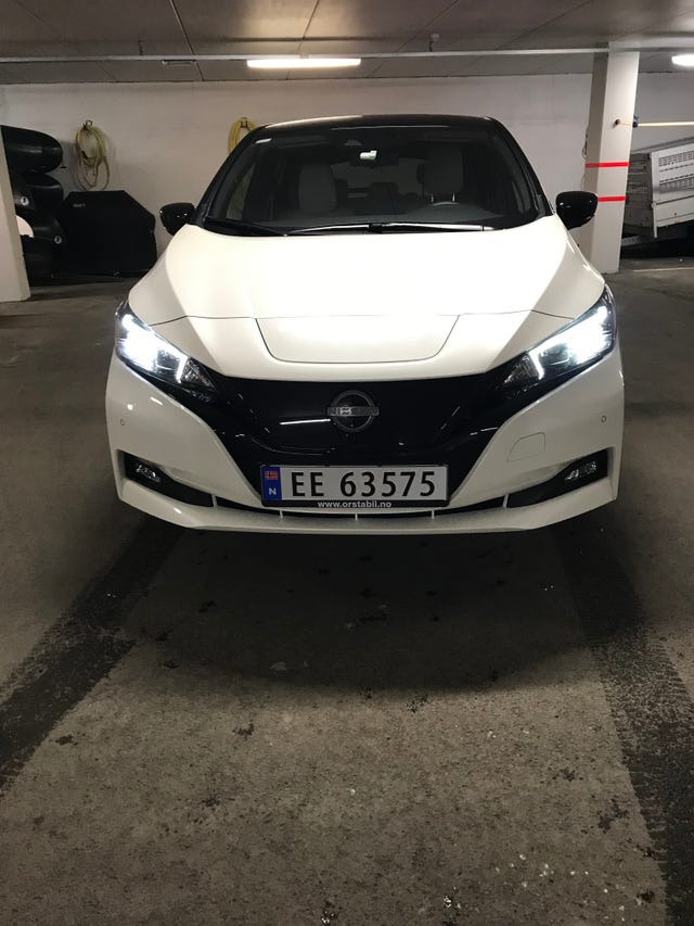 SJNFAAZE1U0177940 2022 NISSAN LEAF-2