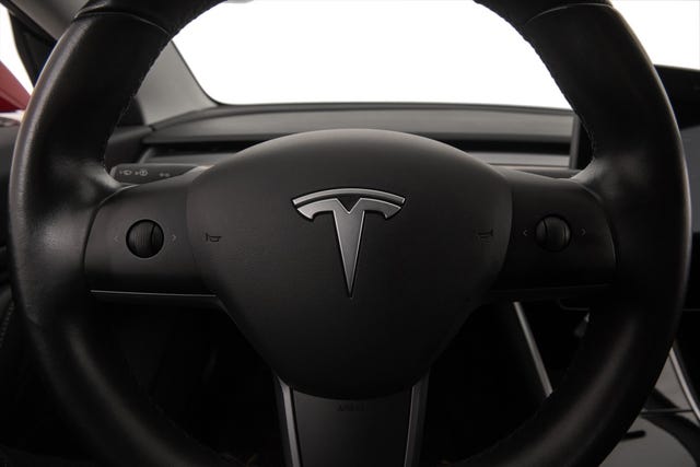 2019 TESLA MODEL 3 - 10