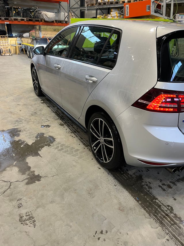 2015 VOLKSWAGEN GOLF - 13