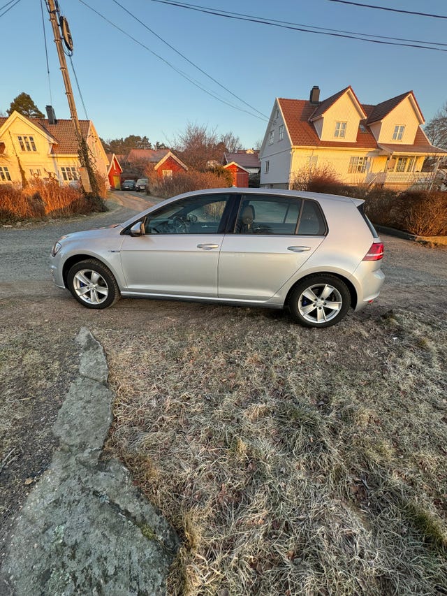 WVWZZZAUZFW807651 2015 VOLKSWAGEN GOLF-4