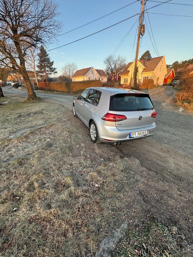 2015 VOLKSWAGEN GOLF - 11