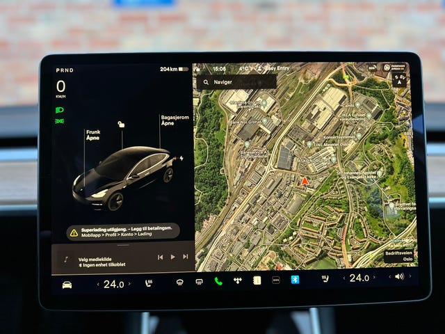 2019 TESLA MODEL 3 - 33