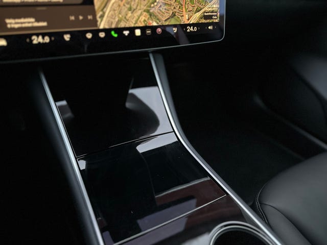 2019 TESLA MODEL 3 - 44