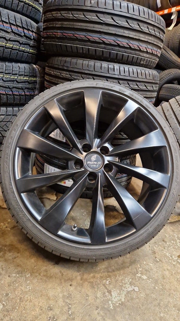 2019 TESLA MODEL 3 - 27
