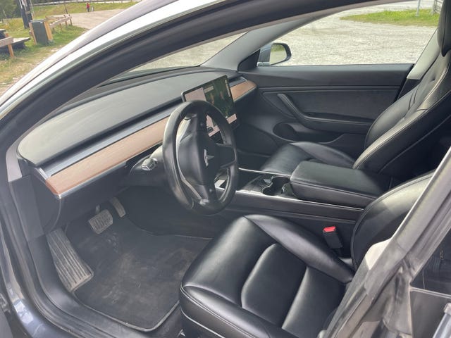 2019 TESLA MODEL 3 - 11