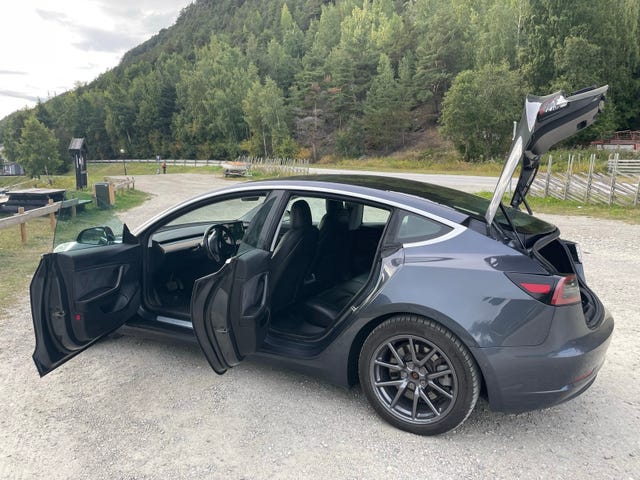 2019 TESLA MODEL 3 - 9