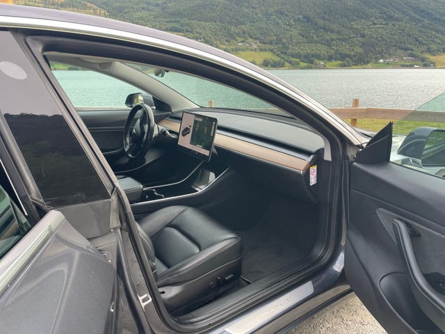 2019 TESLA MODEL 3 - 12