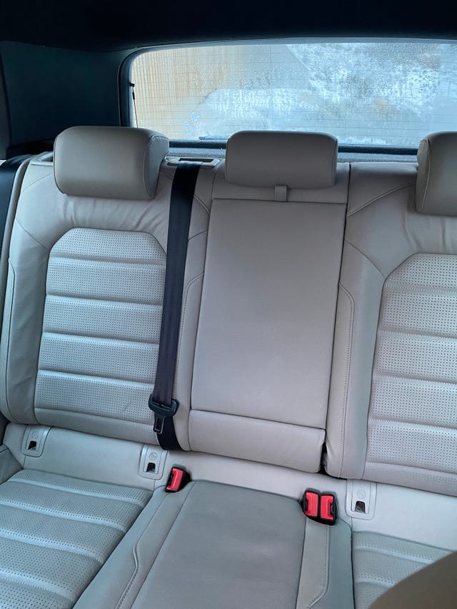 WVWZZZAUZJ8905418 2018 VOLKSWAGEN GOLF-3