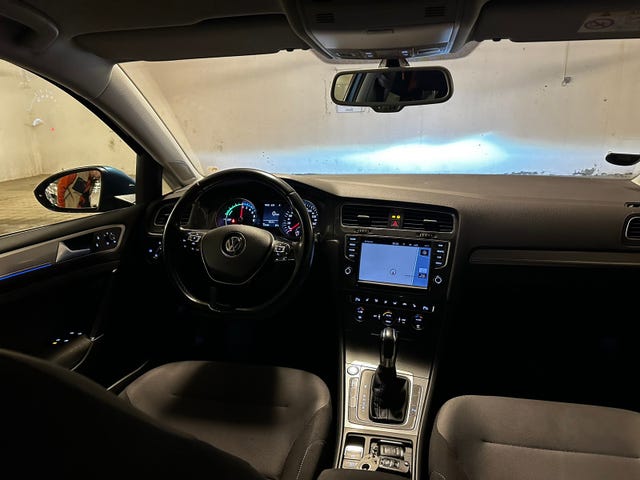 2015 VOLKSWAGEN GOLF - 22