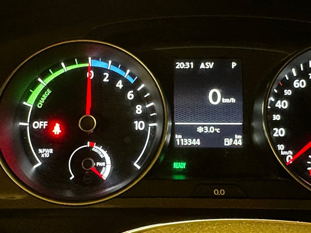 2015 VOLKSWAGEN GOLF - 20