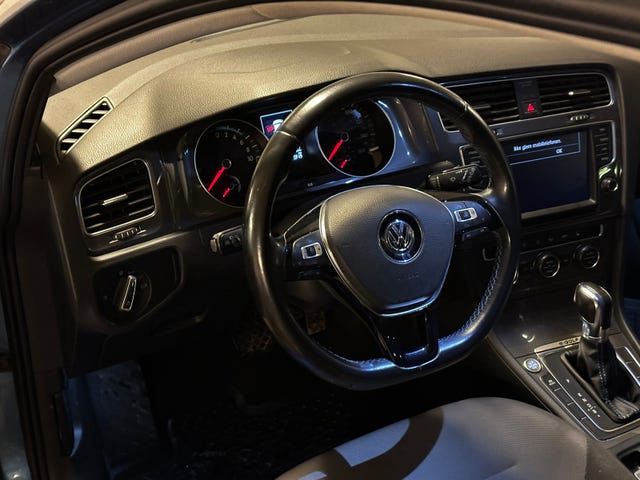 2015 VOLKSWAGEN GOLF - 12
