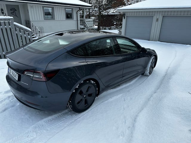 5YJ3E7EB5MF830496 2021 TESLA MODEL 3-4