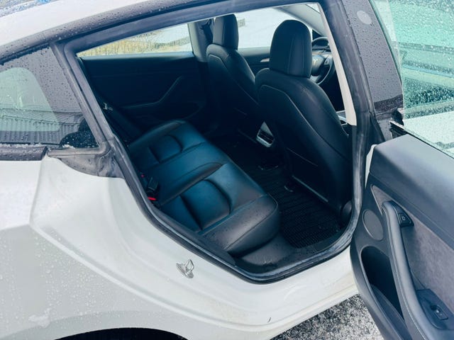 2021 TESLA MODEL 3 - 13