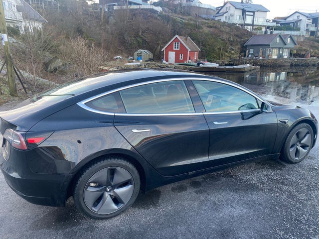2019 TESLA MODEL 3 - 14