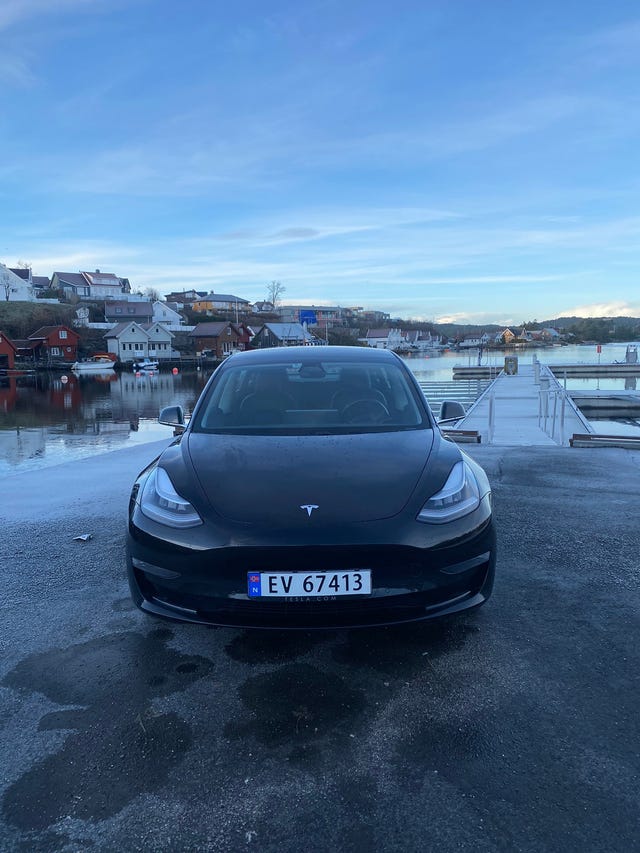 5YJ3E7EB3KF341284 2019 TESLA MODEL 3-5