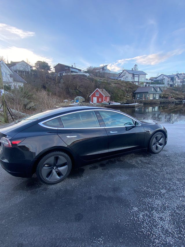 2019 TESLA MODEL 3 - 8