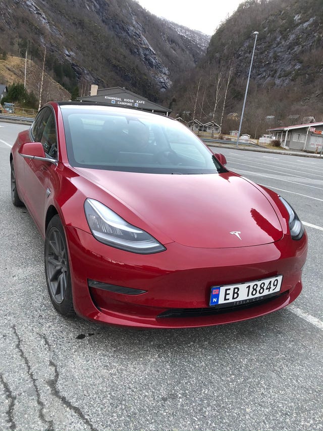 5YJ3E7EB8LF568326 2019 TESLA MODEL 3-1