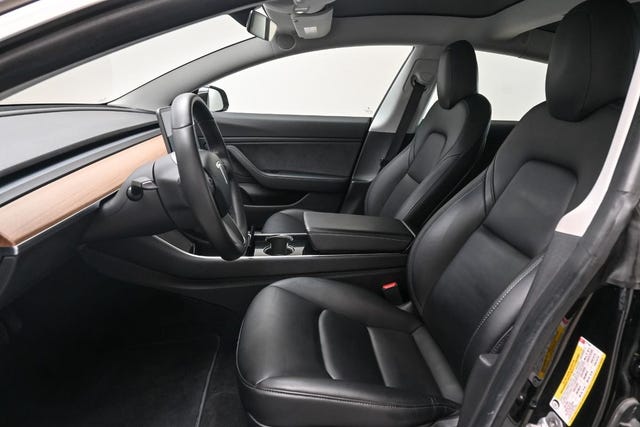5YJ3E7EA7KF371248 2019 TESLA MODEL 3-4