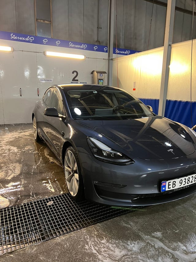 5YJ3E7EC9MF828050 2021 TESLA MODEL 3-4
