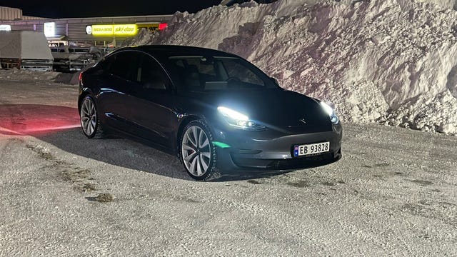5YJ3E7EC9MF828050 2021 TESLA MODEL 3-0