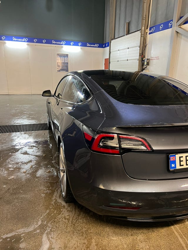 5YJ3E7EC9MF828050 2021 TESLA MODEL 3-2