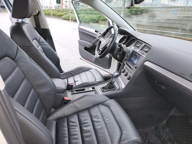 2015 VOLKSWAGEN GOLF - 8