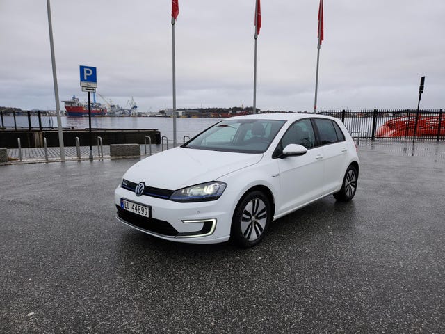 WVWZZZAUZFW900856 2015 VOLKSWAGEN GOLF-0