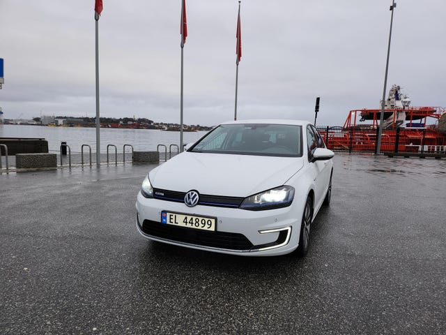 WVWZZZAUZFW900856 2015 VOLKSWAGEN GOLF-1