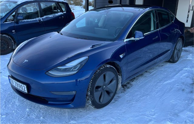 5YJ3E7EB3KF334240 2019 TESLA MODEL 3-0