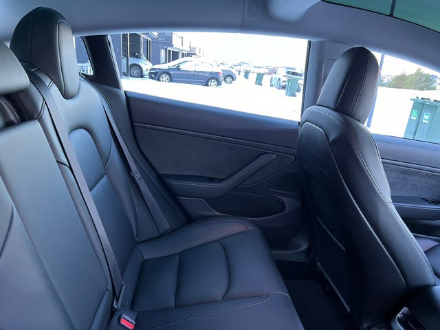 2019 TESLA MODEL 3 - 8