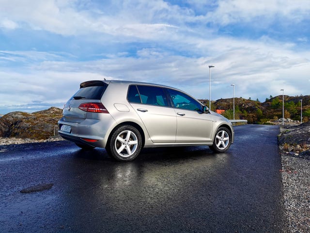 2015 VOLKSWAGEN GOLF - 8