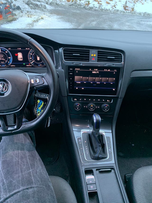 2018 VOLKSWAGEN GOLF - 10