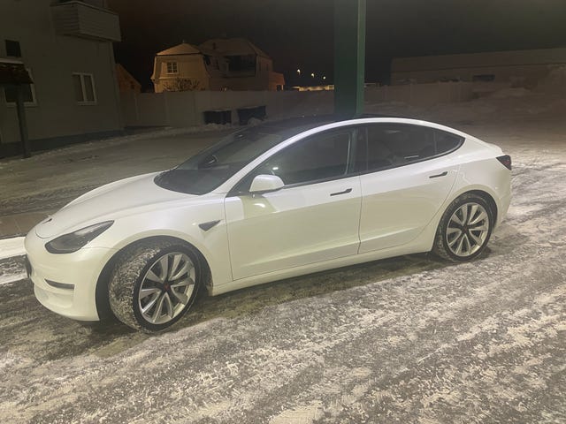 5YJ3E7EB7KF225361 2019 TESLA MODEL 3-5