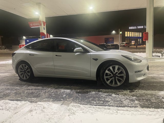 2019 TESLA MODEL 3 - 17