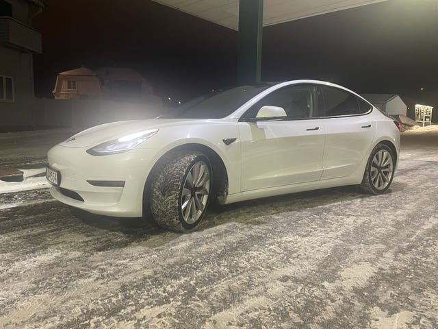 5YJ3E7EB7KF225361 2019 TESLA MODEL 3-2