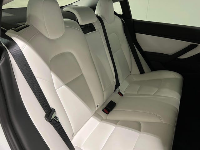 2021 TESLA MODEL 3 - 33