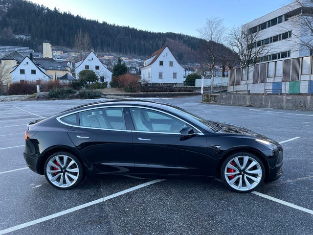 5YJ3E7EBXKF367896 2019 TESLA MODEL 3-3