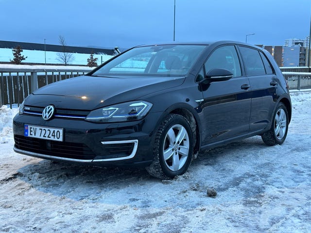 WVWZZZAUZKW913135 2019 VOLKSWAGEN GOLF-0