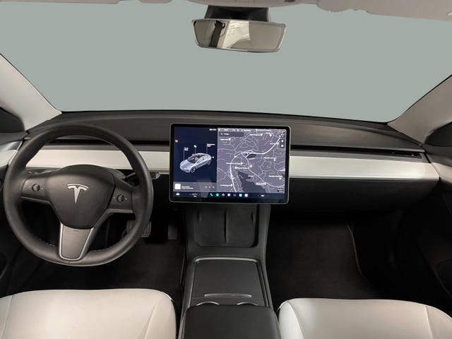 2021 TESLA MODEL 3 - 10